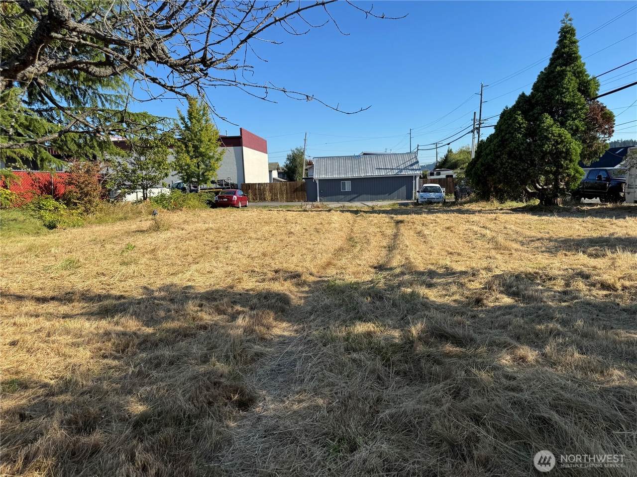 902 24th Street - Photo 1