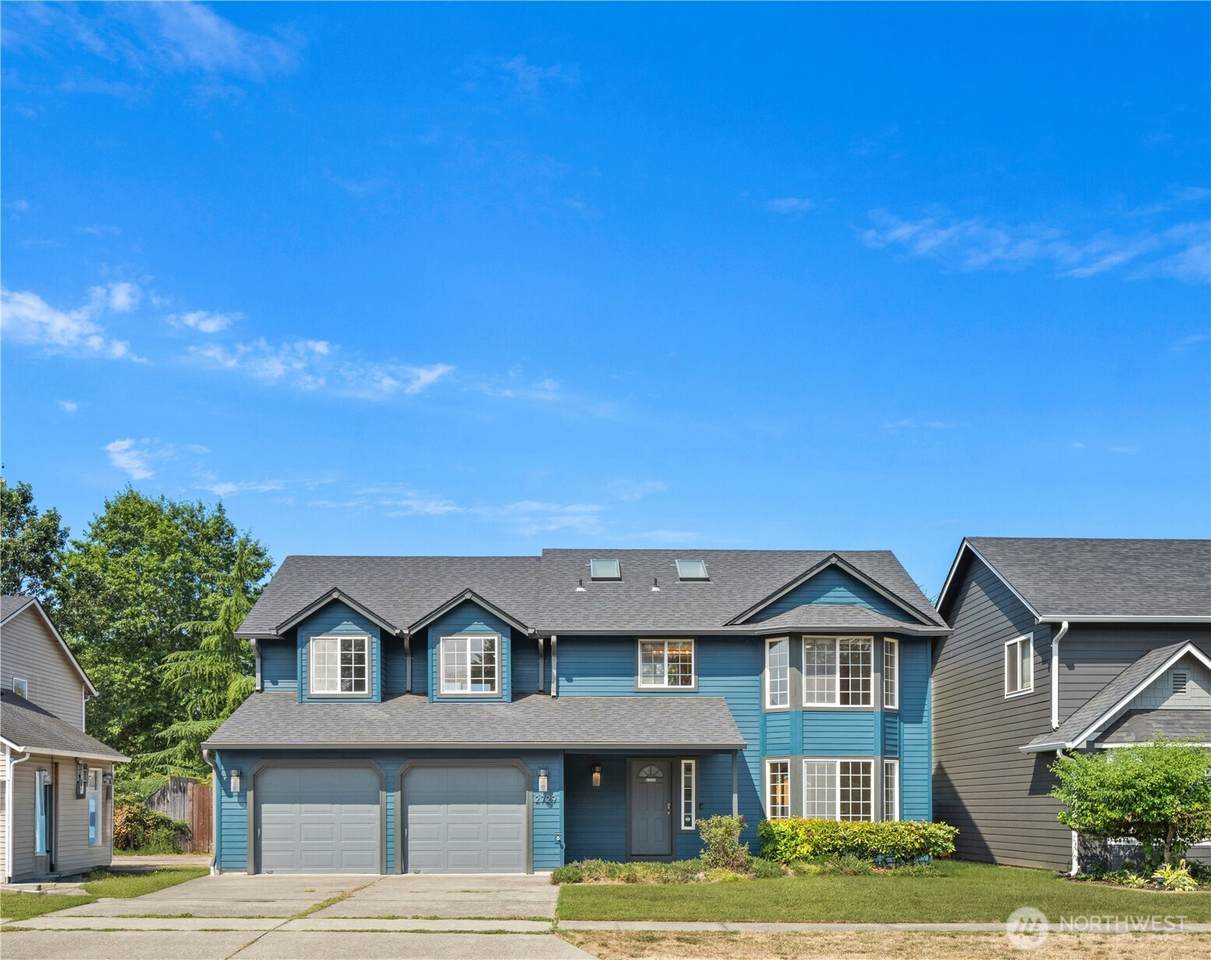 2729 42nd Avenue - Photo 1