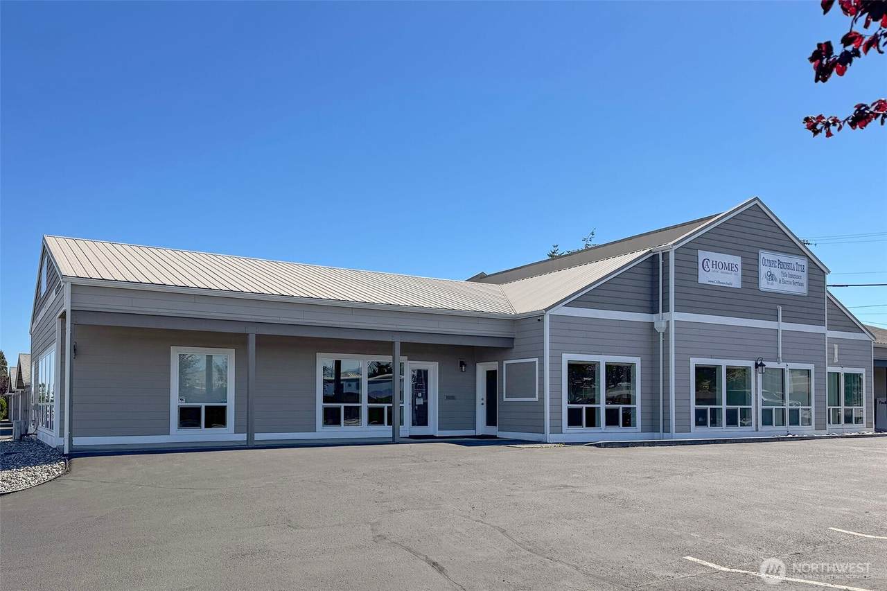 495 Spruce Street - Photo 1