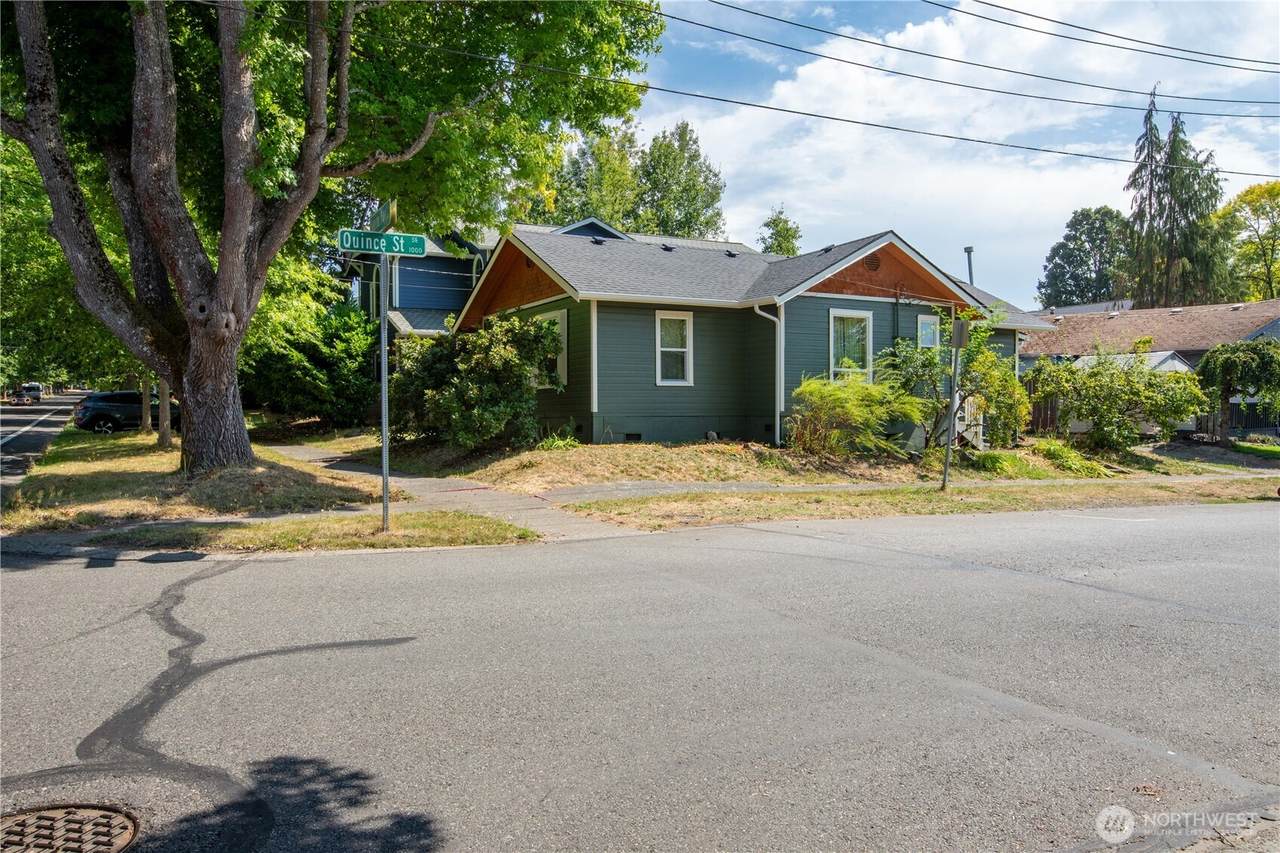 1001 Legion Way - Photo 1