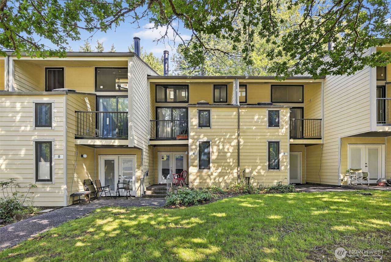 6440 139th Avenue - Photo 1