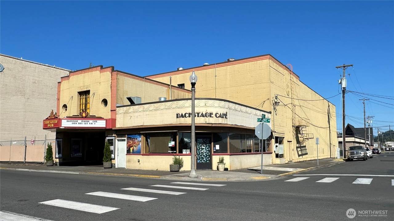 214 Pacific Ave - Photo 1