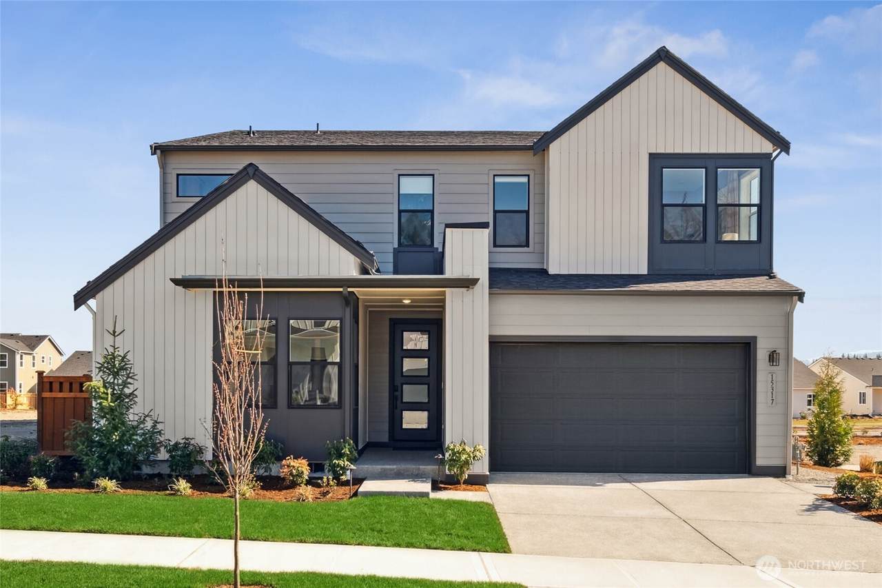 15317 204th Avenue - Photo 1