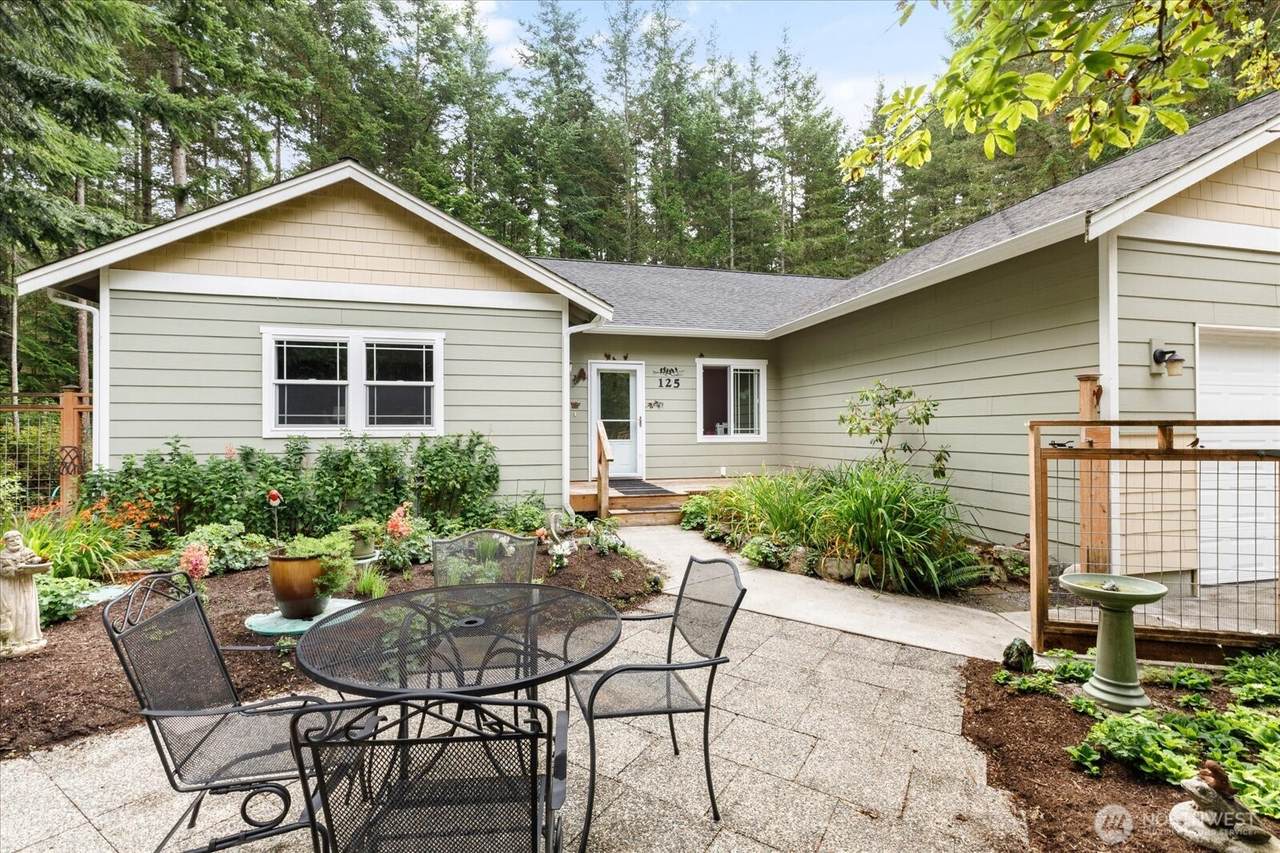 125 Parker Woods Lane - Photo 1