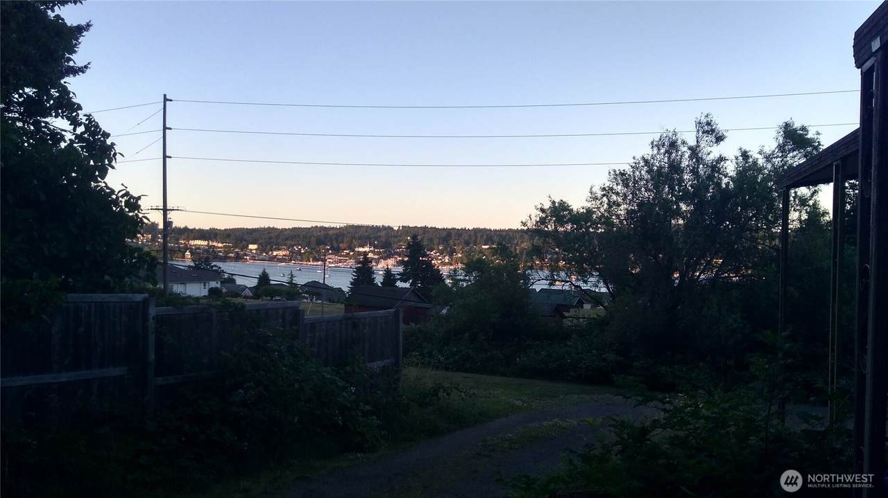 17711 Viking Way - Photo 1