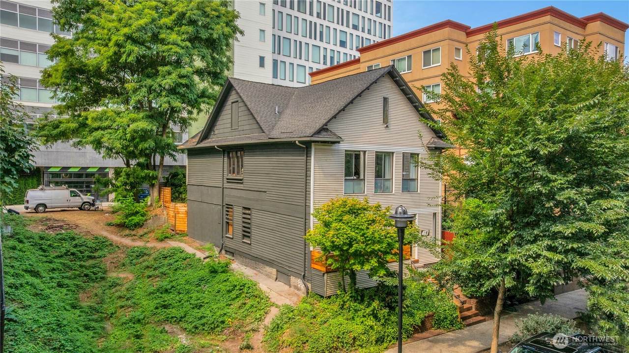 417 Minor Avenue - Photo 1