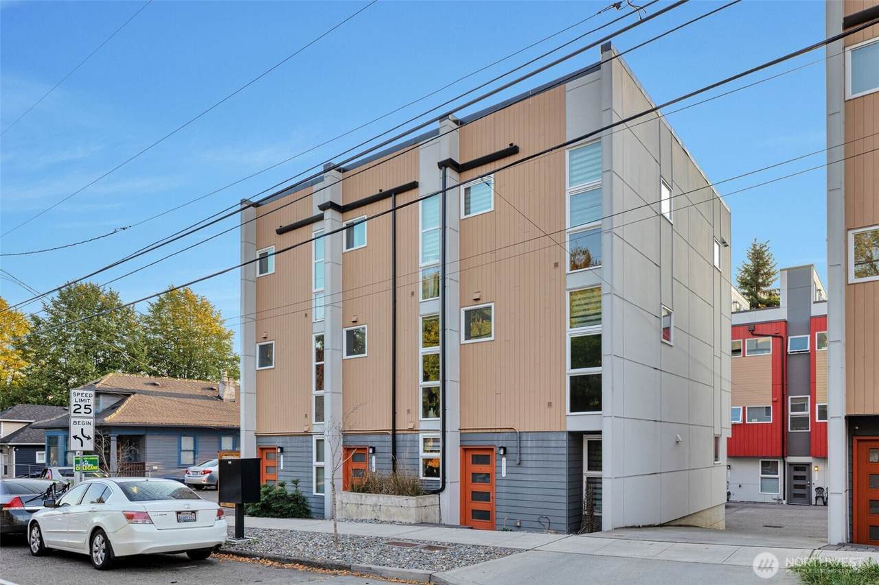 423 Martin Luther King Jr Way - Photo 1