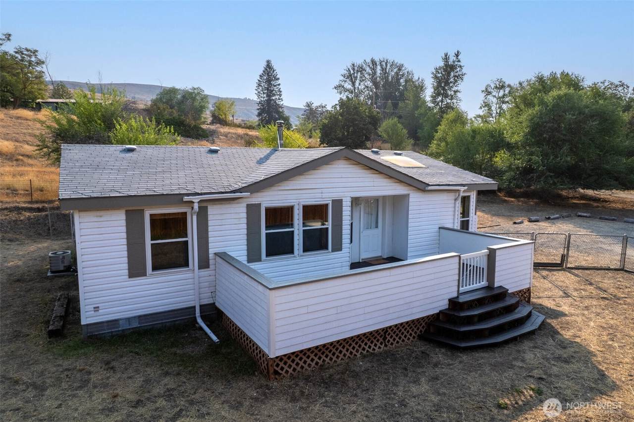 506 Lufkin Lane - Photo 1