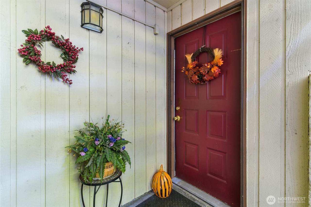 26425 Pennsylvania Avenue - Photo 1