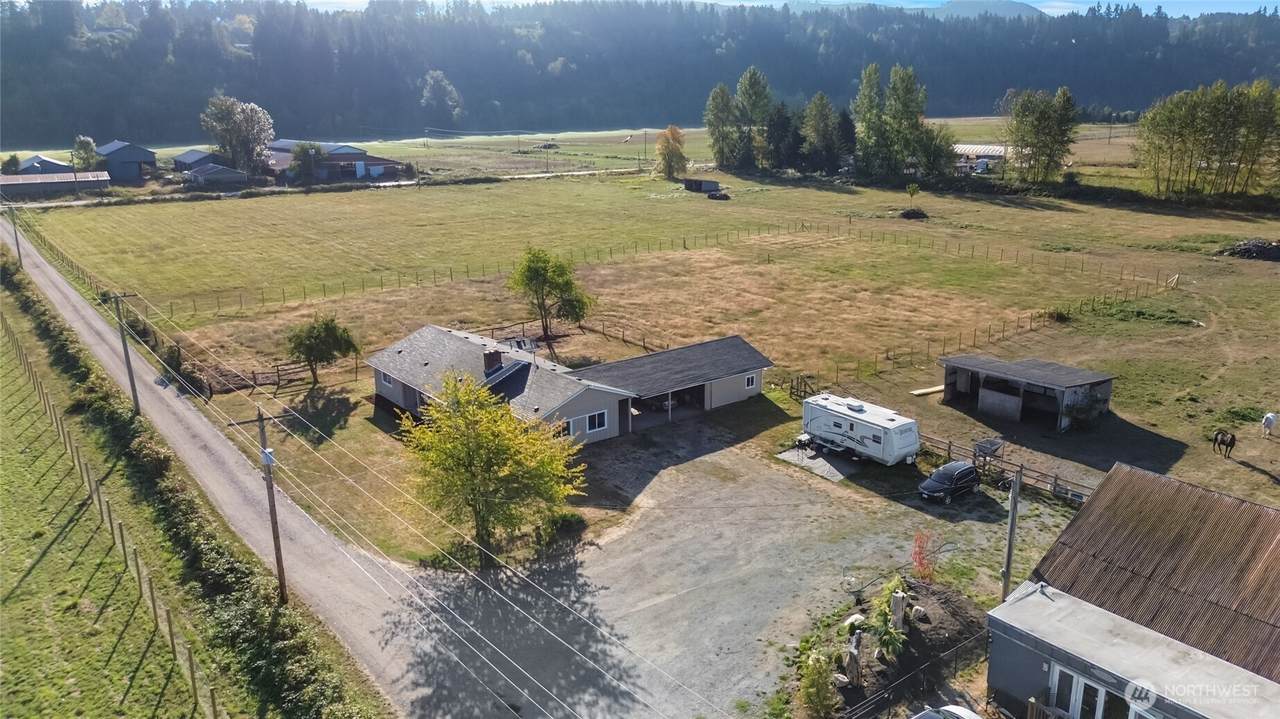 18008 202nd Street - Photo 1