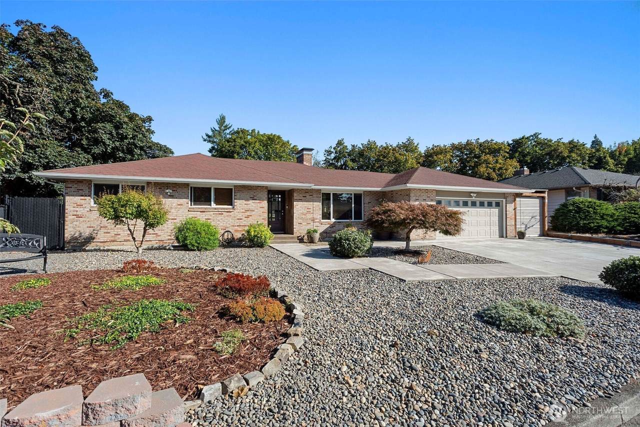 6804 Louisiana Drive - Photo 1