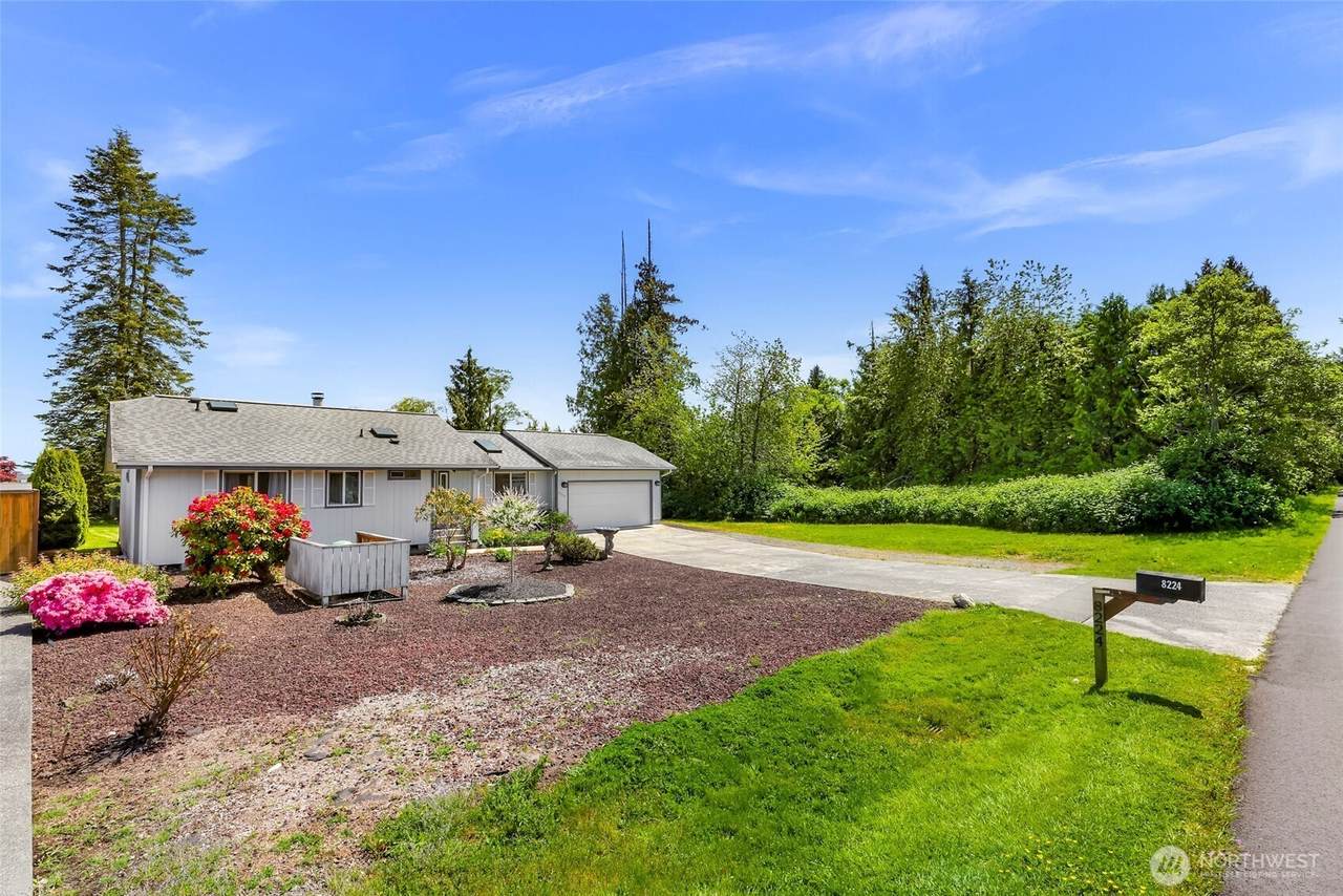 8224 Quinault Road - Photo 1