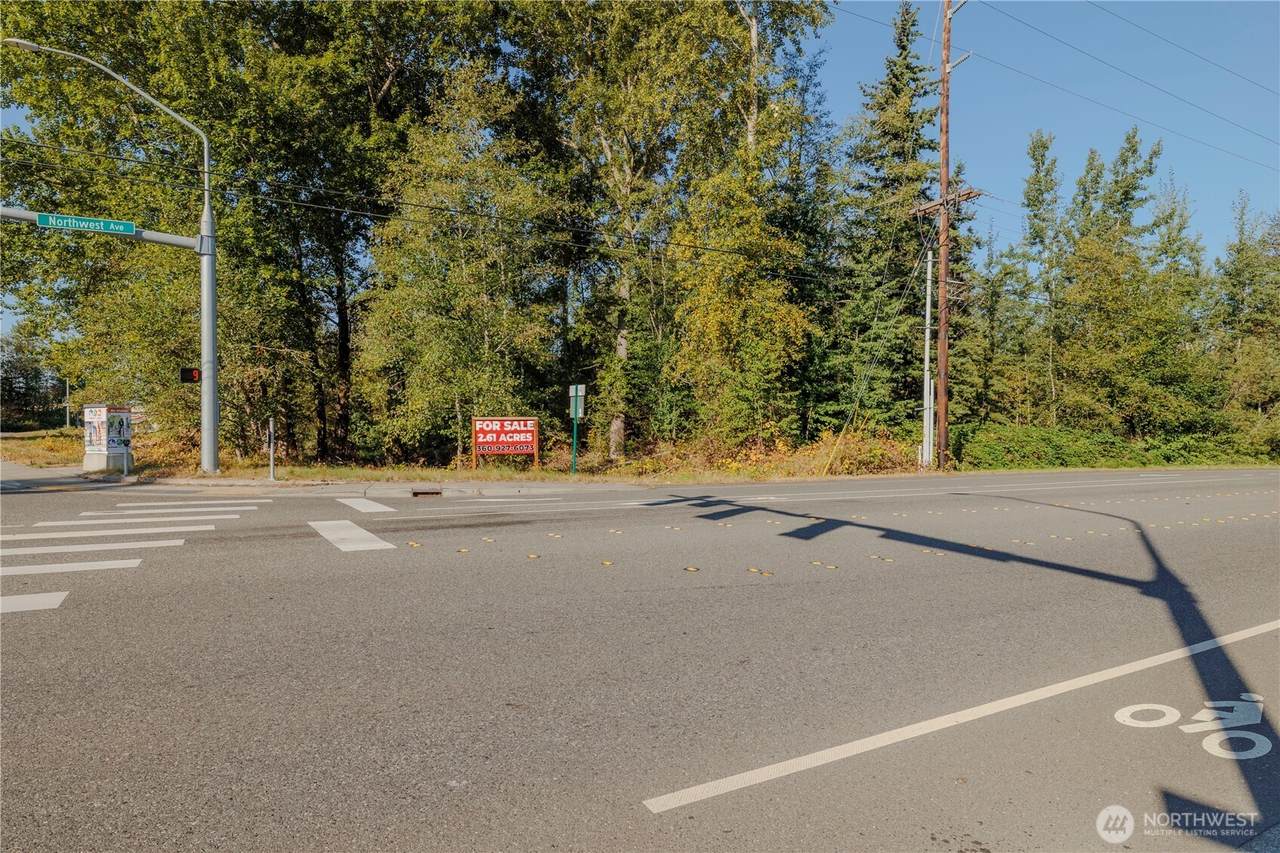 1210 Mahogany Avenue - Photo 1