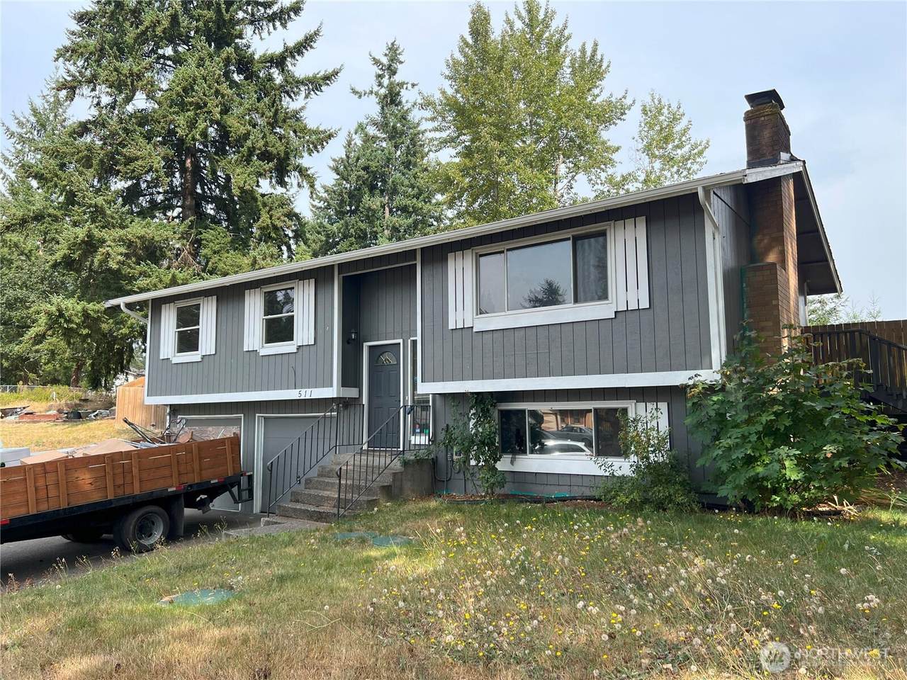 511 190th Street - Photo 1