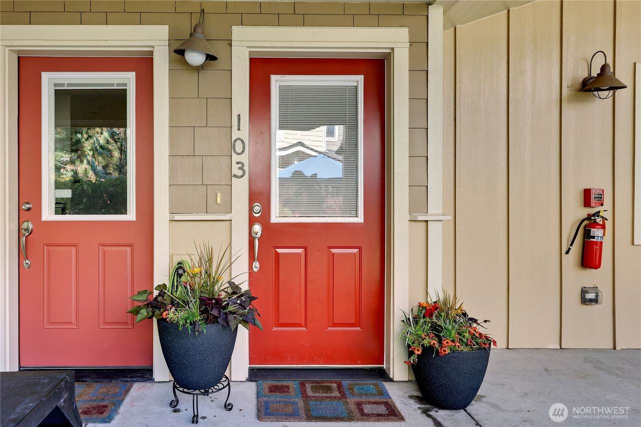 7761 Beacon Place - Photo 1