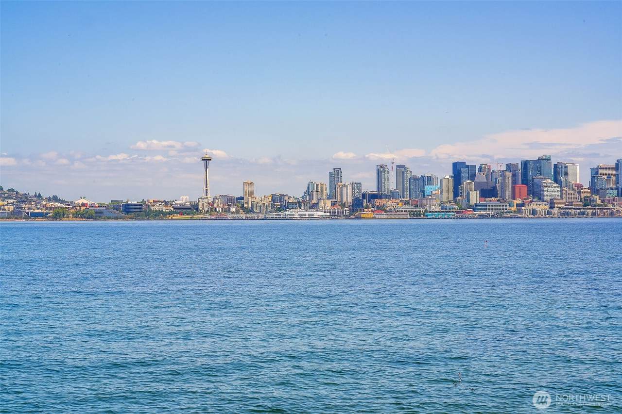 1706 Alki Avenue - Photo 1