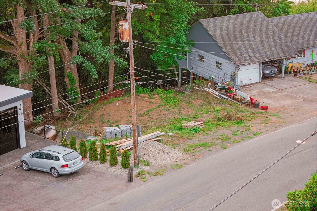 500 Columbia Street - Photo 1