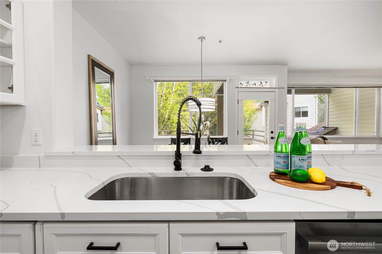 7583 Old Redmond Road - Photo 1