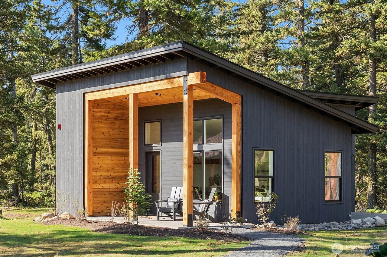 17 XX Wanawish Loop - Photo 1