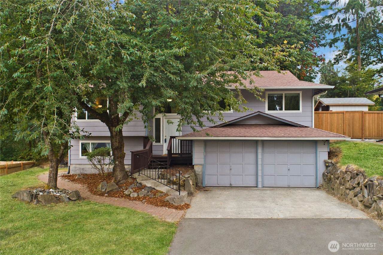 4237 326th Place - Photo 1