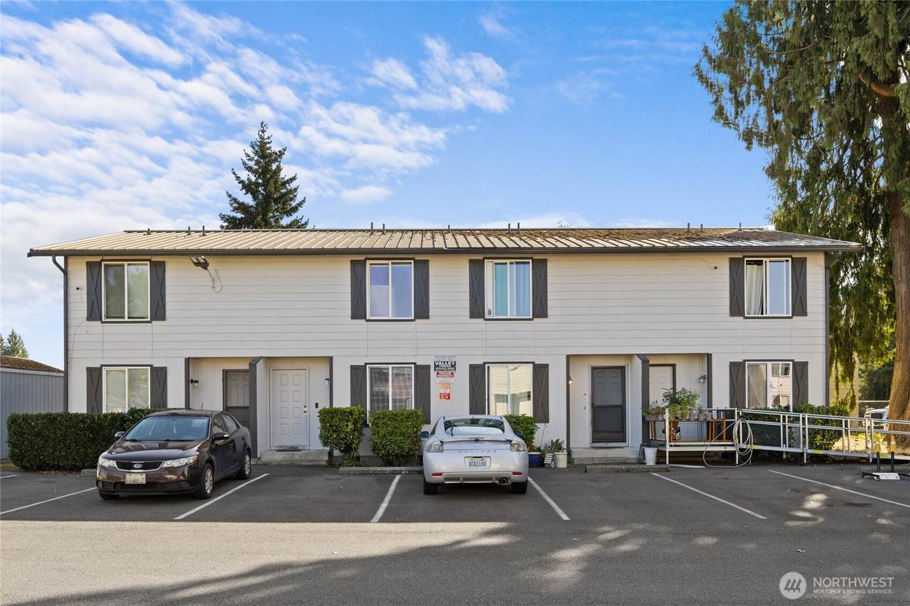 501 37th Street - Photo 1