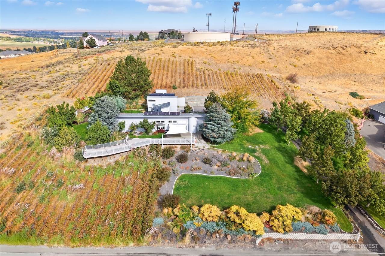 5404 Collins Road - Photo 1