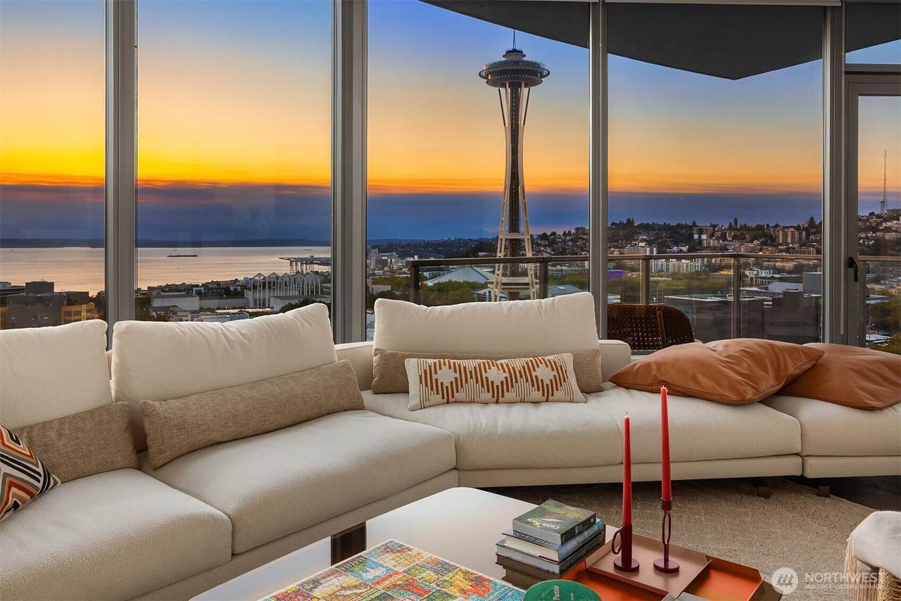 2510 6th Avenue - Photo 1