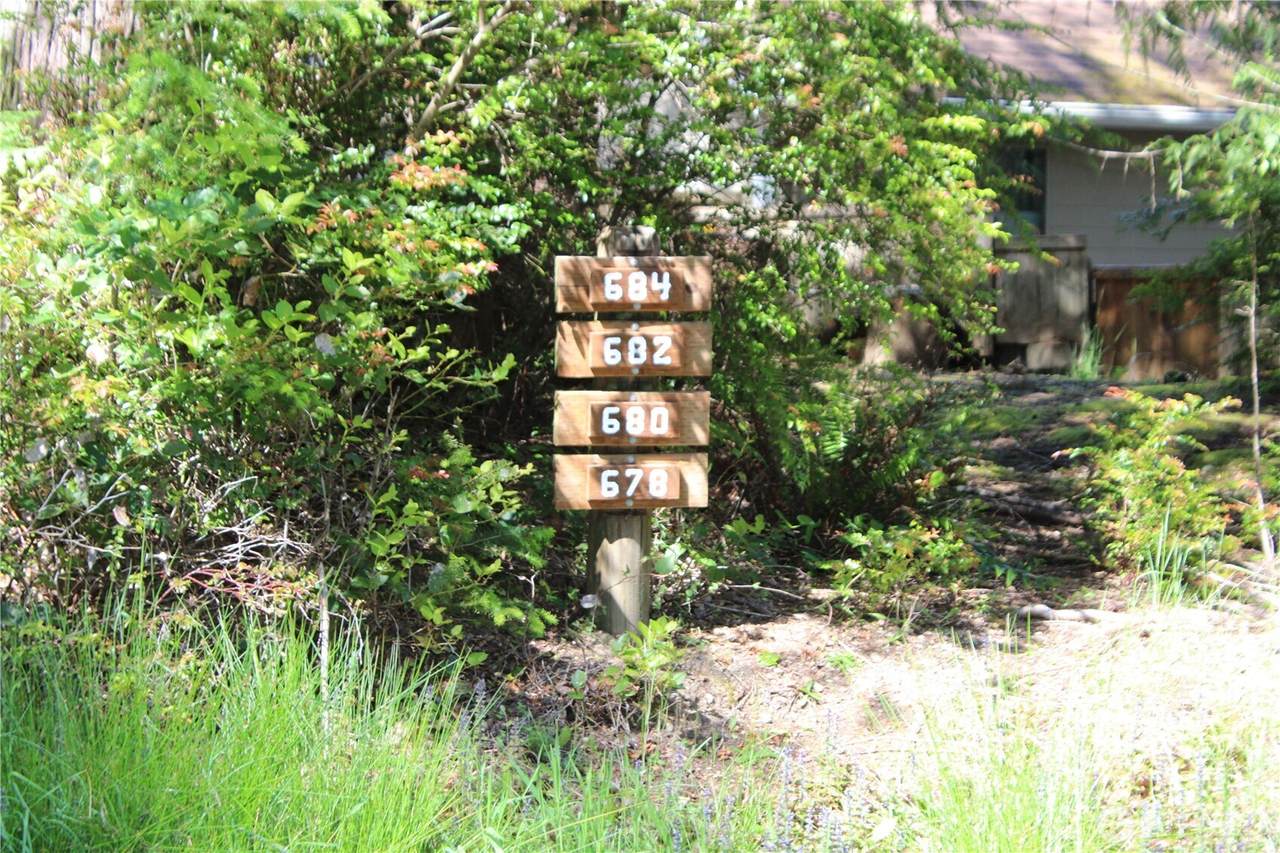 684 Portage Road - Photo 1