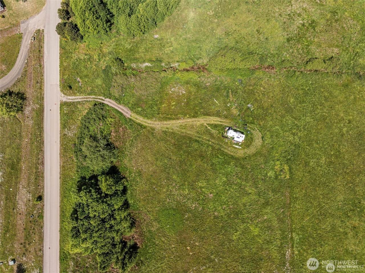 483 Simdars - Photo 1