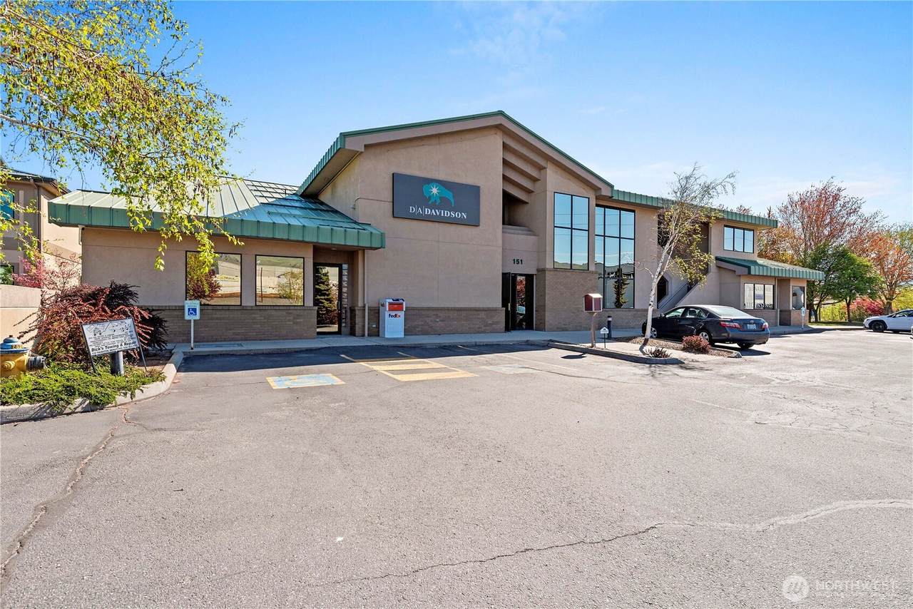 151 Worthen Street - Photo 1