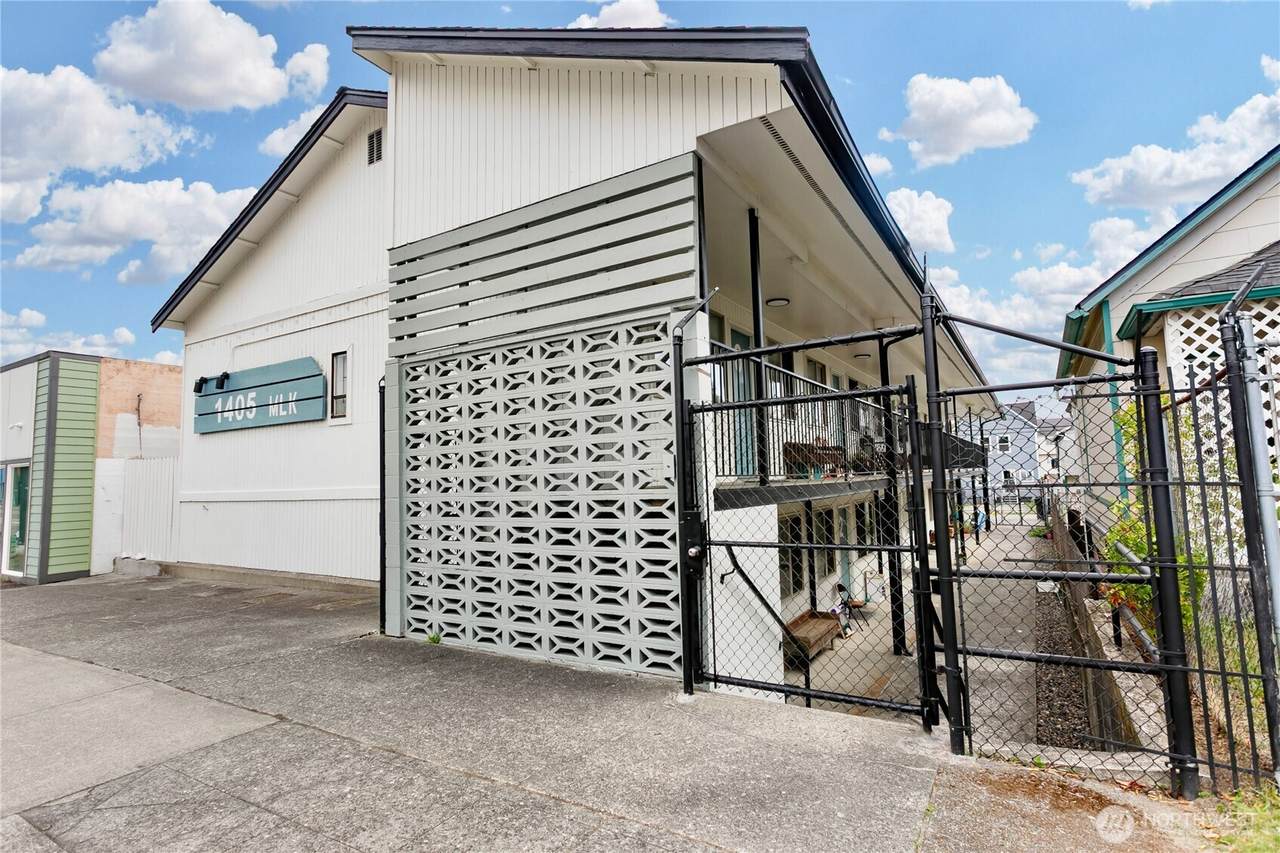 1405 Martin Luther King Jr Way - Photo 1