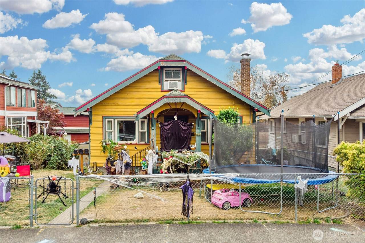 4822 L Street - Photo 1