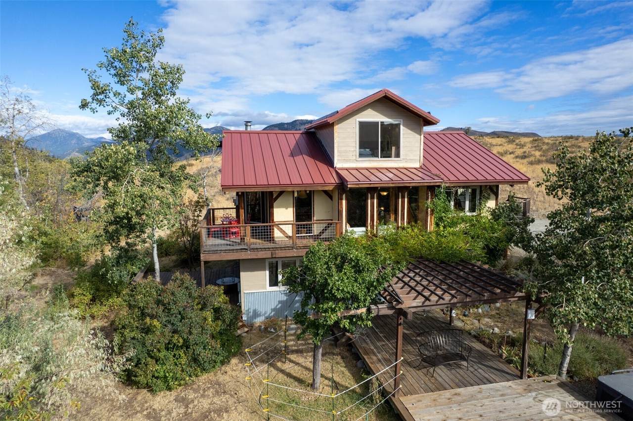 57 Lealand Lane - Photo 1