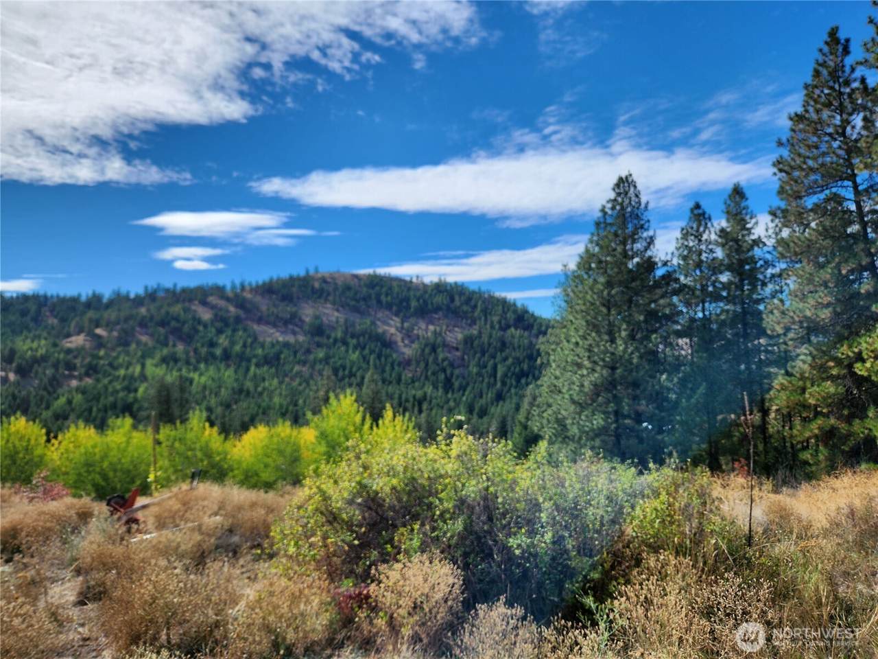 18 Robin Road - Photo 1