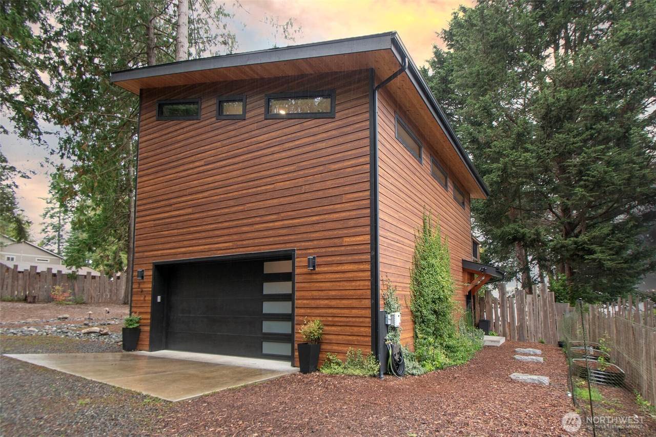 392 Buckloop Road - Photo 1