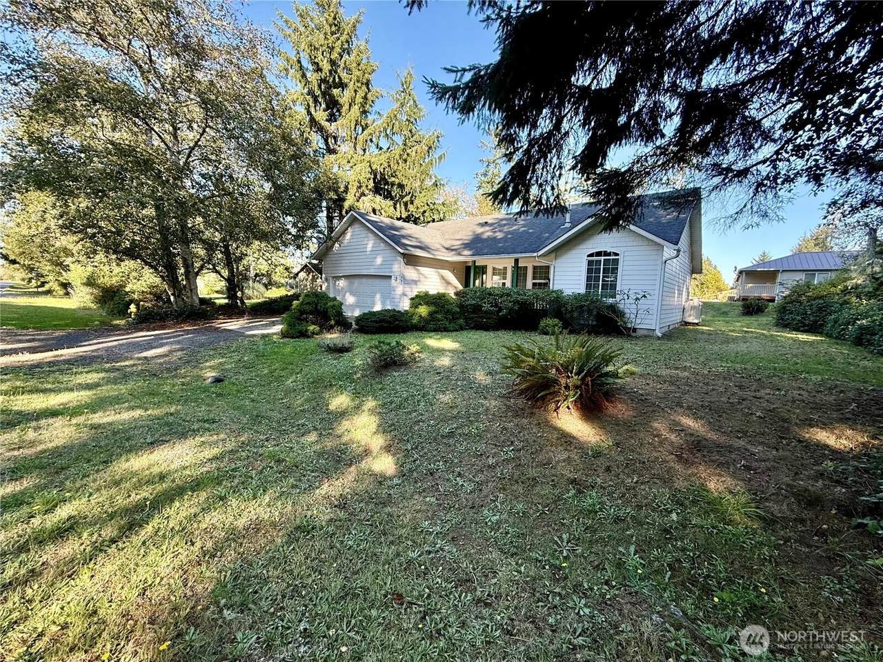 736 Duck Lake Drive - Photo 1