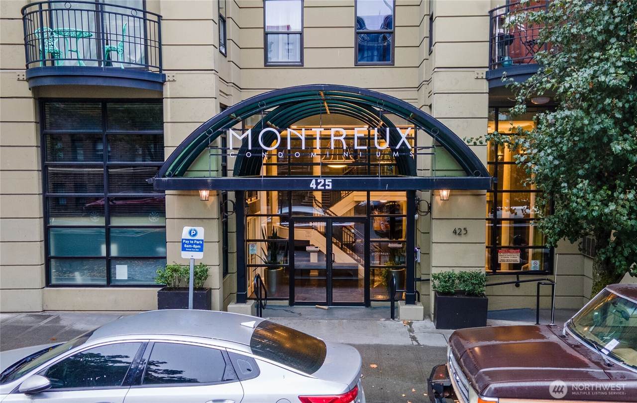 425 Vine Street - Photo 1