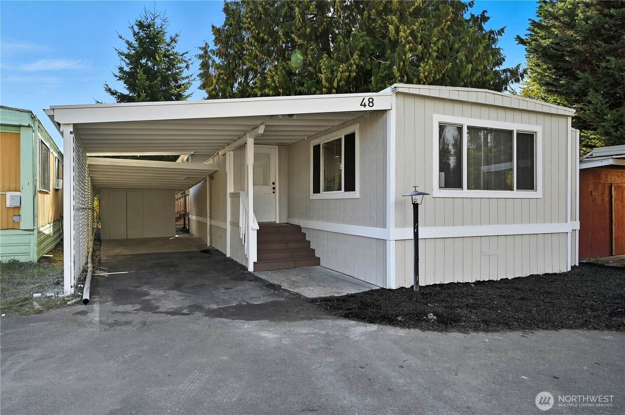 14322 Admiralty Way - Photo 1