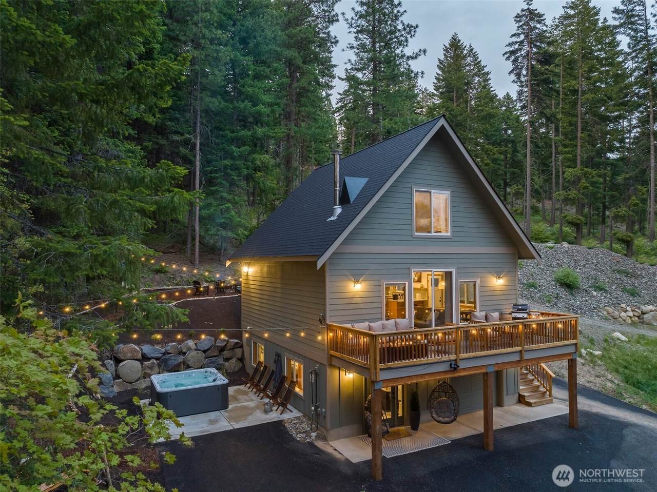 41 Hawkeye Lane - Photo 1