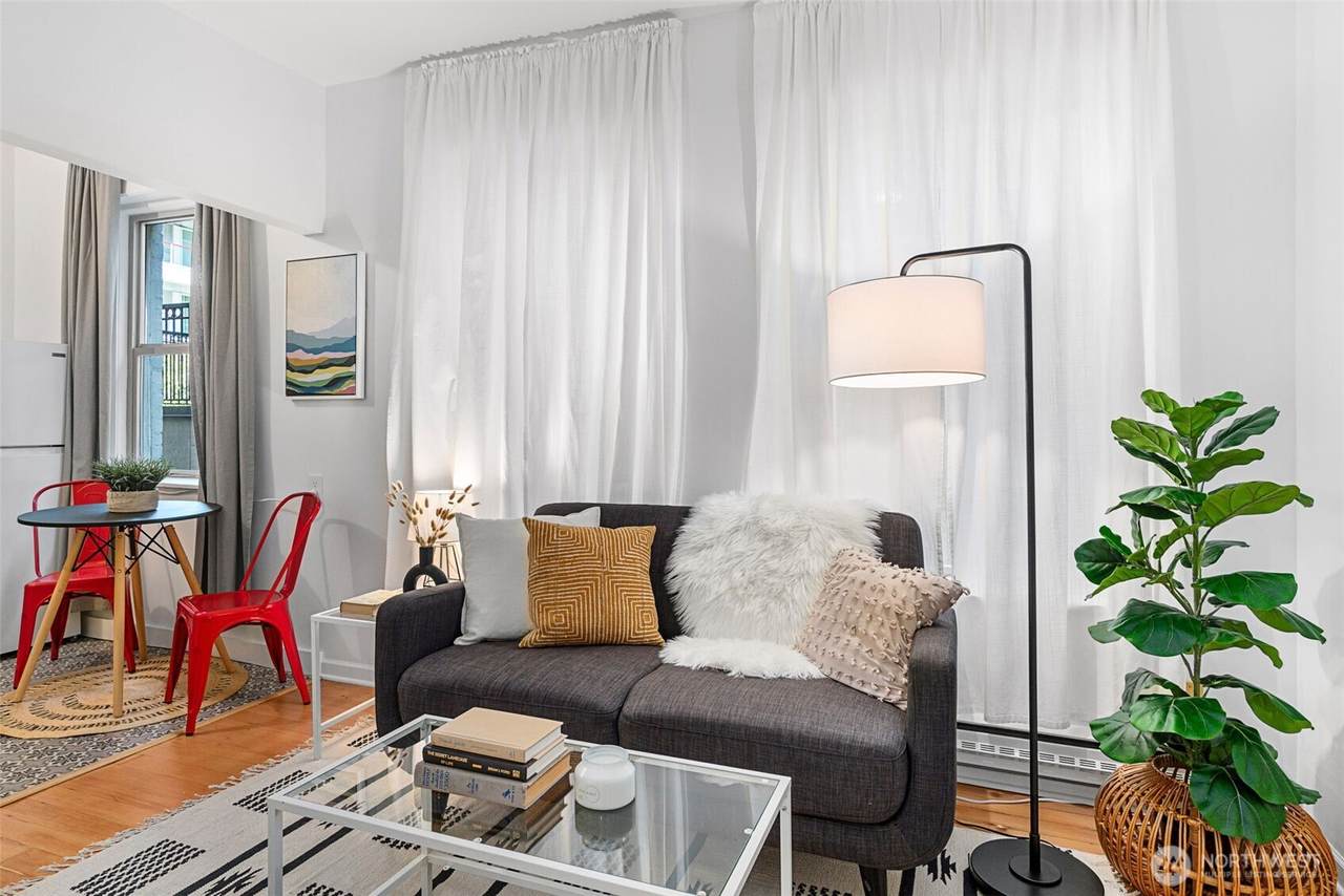 7 Harrison Street - Photo 1