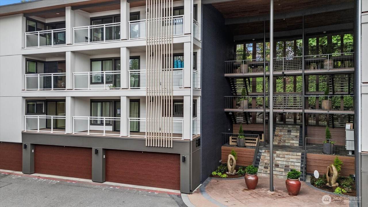 130 105th Avenue - Photo 1