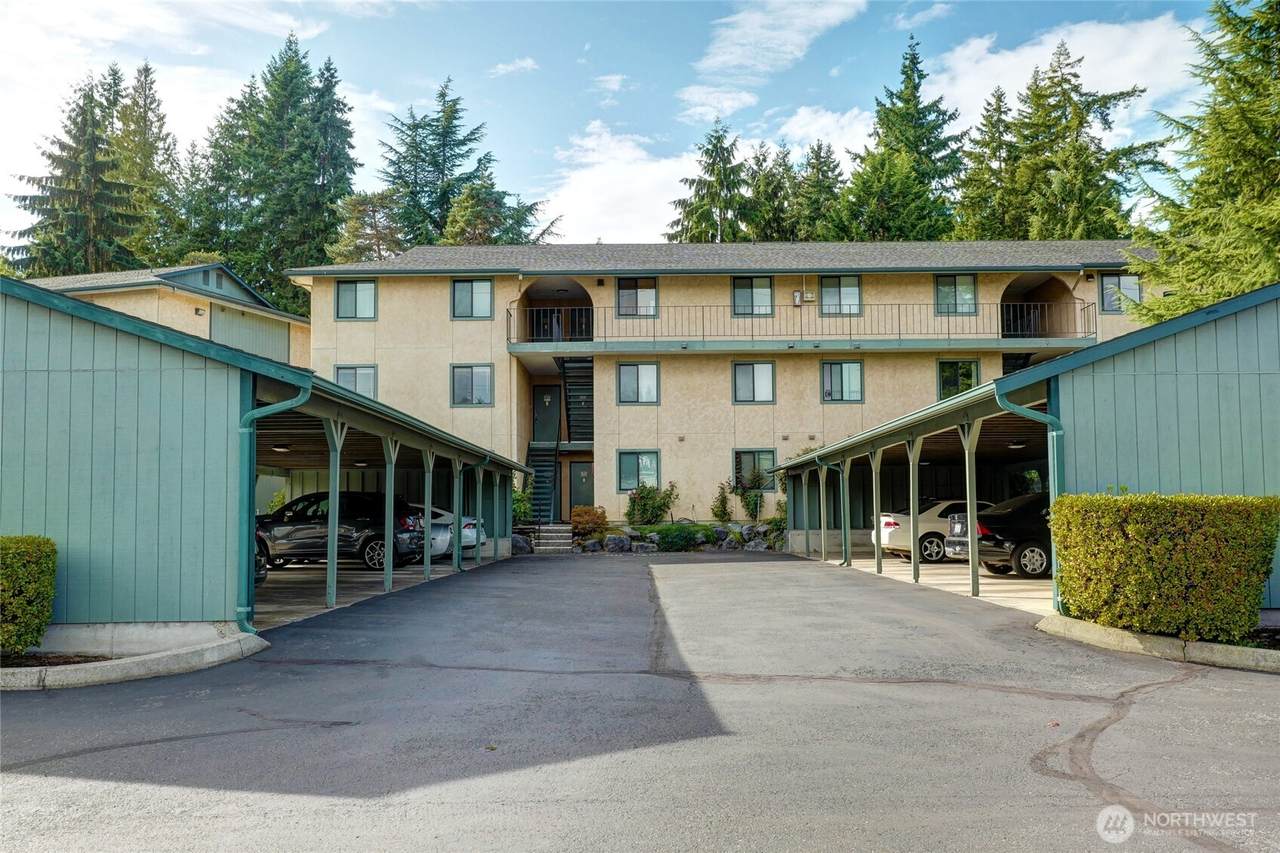 14331 124th Avenue - Photo 1