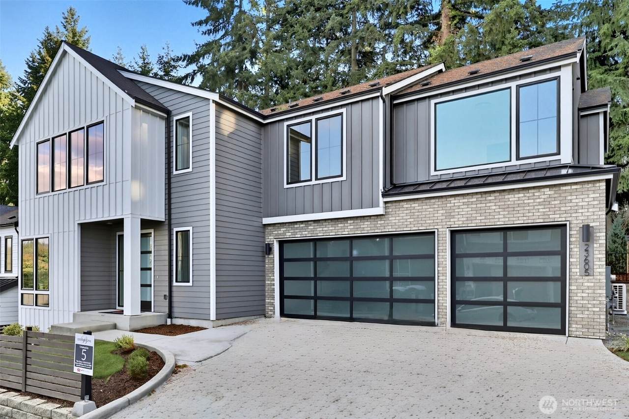23605 20th Avenue - Photo 1