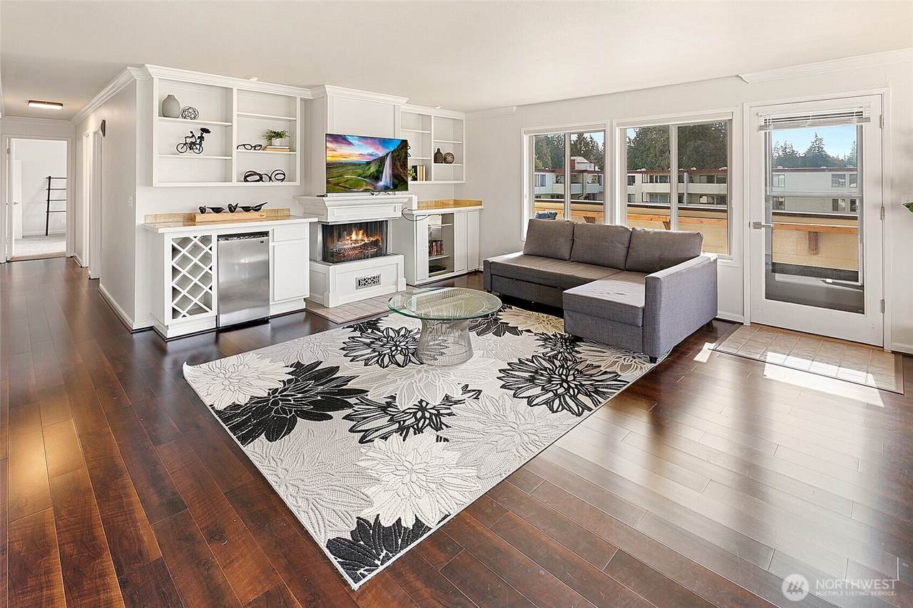 8516 196th Street - Photo 1