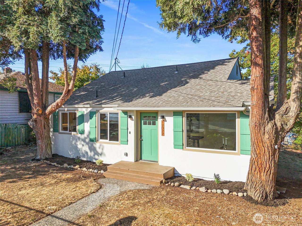 12077 75th Avenue - Photo 1