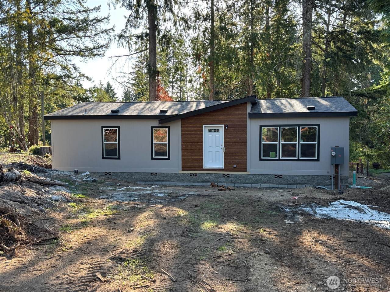 512 Madrona Parkway - Photo 1