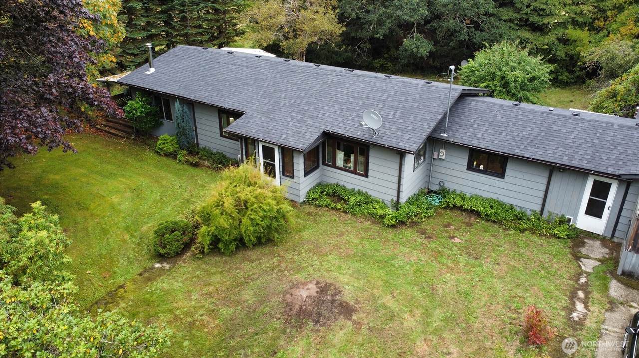 945 Us Highway 101 - Photo 1