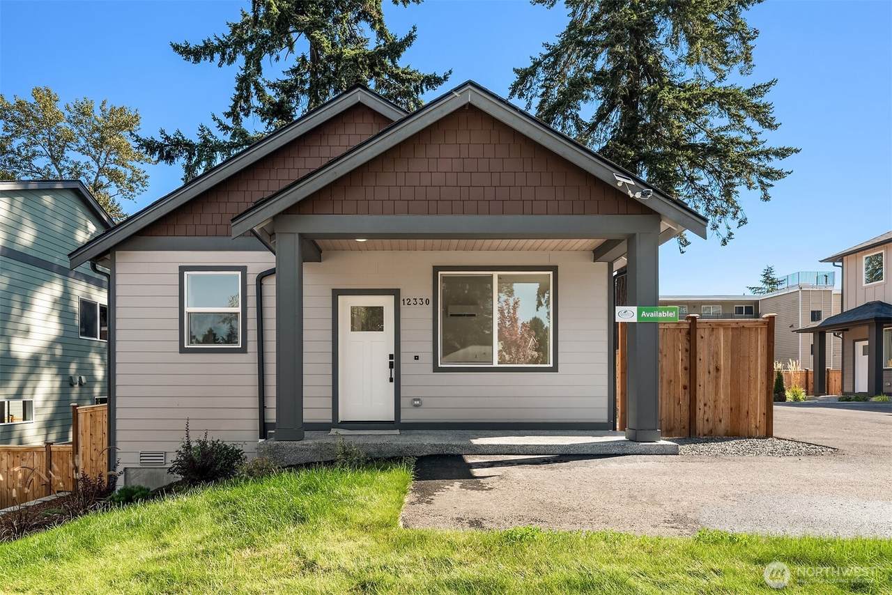 12330 13th Place - Photo 1