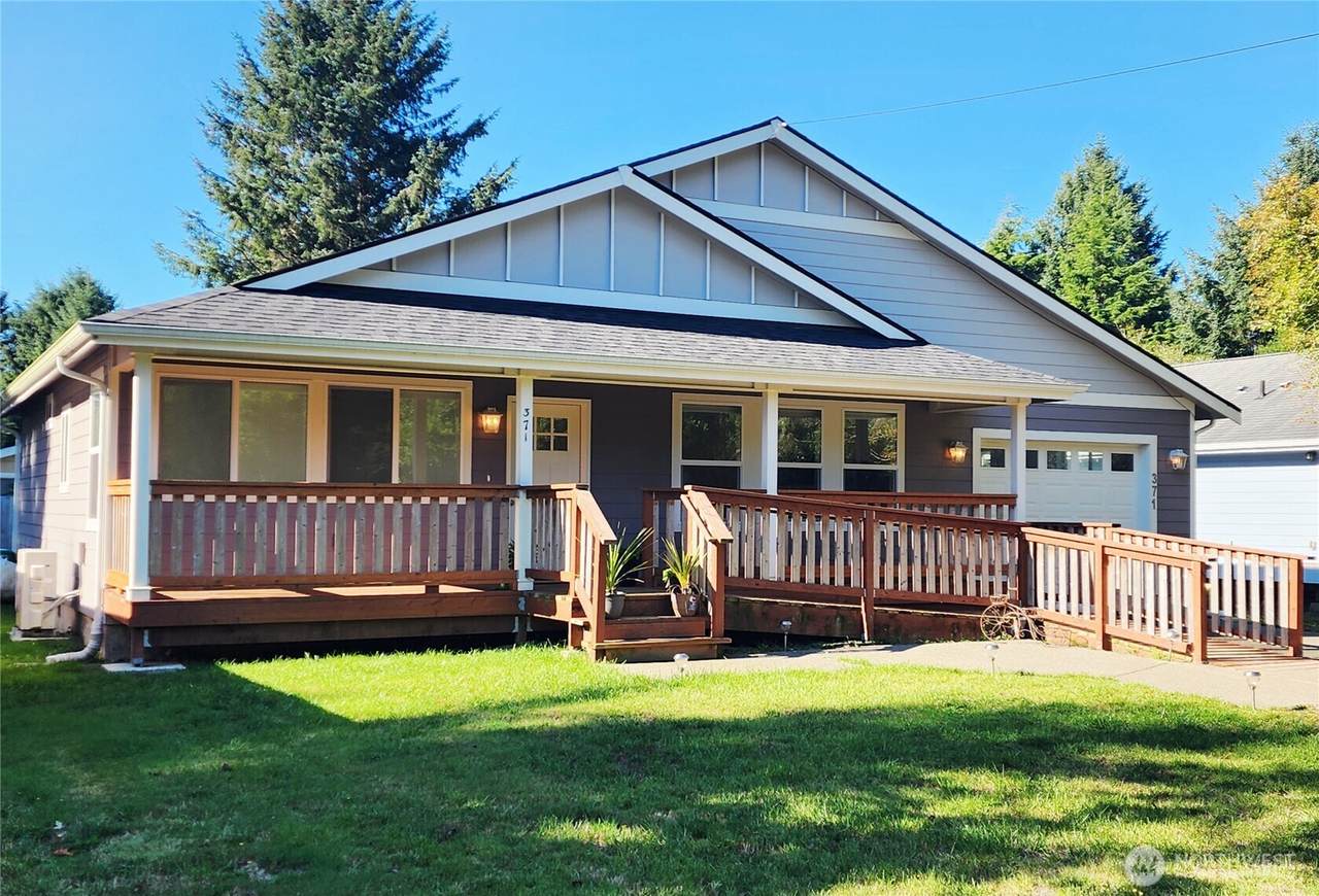 371 Centaurus Avenue - Photo 1