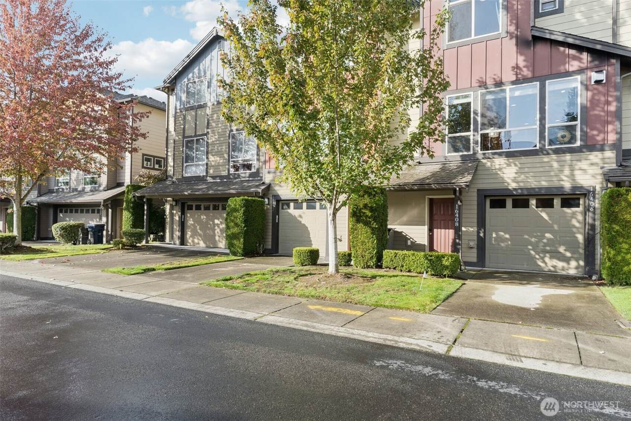 16408 2nd Avenue - Photo 1